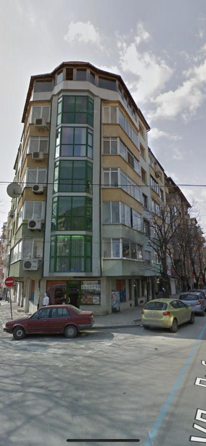 White Central Apartment Варна Экстерьер фото